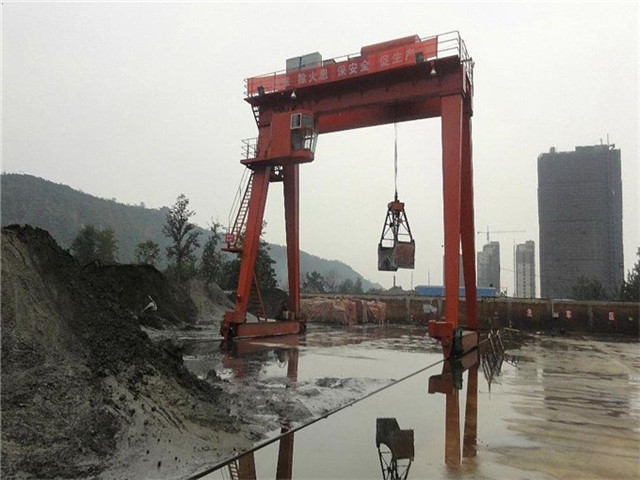 Grab double girder gantry crane upon purchase