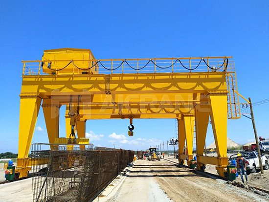 Heavy Duty Gantry Crane Manufacturer